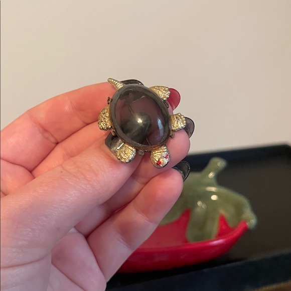 Antique C-Clasp Sterling Silver & Blown Glass Shell Turtle Brooch - Picture 7 of 9